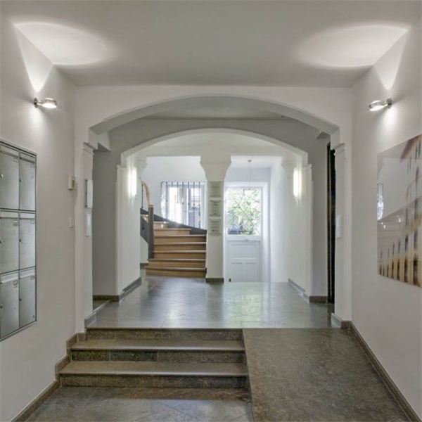 In Münchchens Prachtstraße