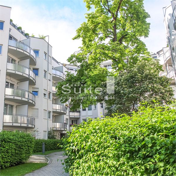 Zentral, hell und ruhig: 1 Zimmer - Appartement mit Balkon