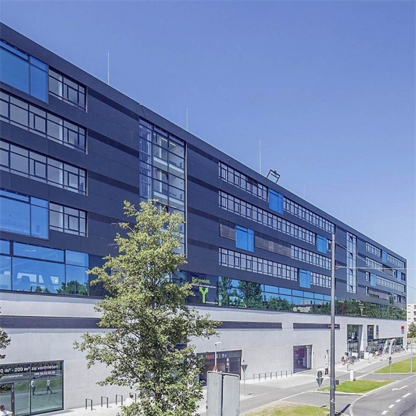 Ladeneinheit im Ärztehaus!