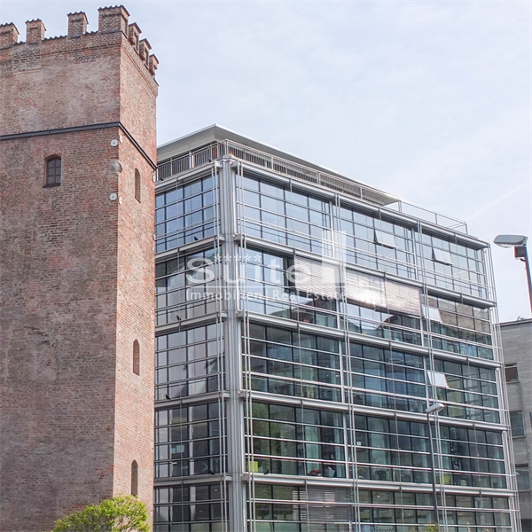 Beste Erreichbarkeit: Freundliches & helles Office