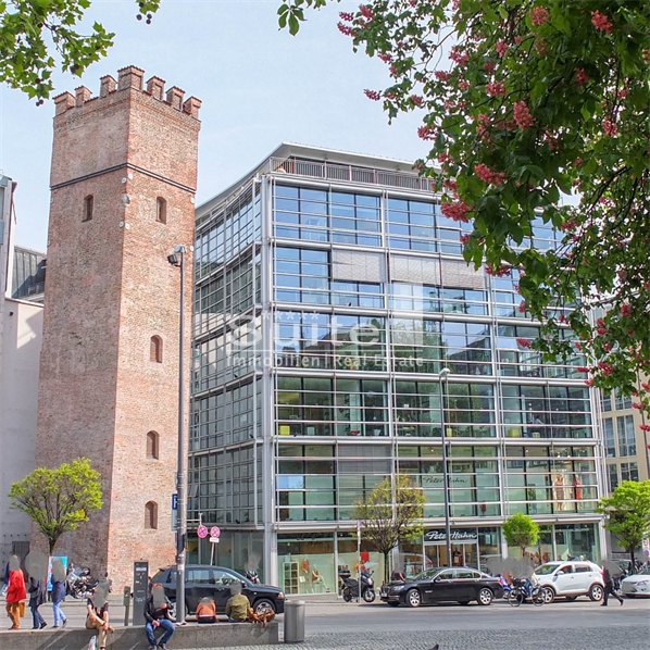 Beste Erreichbarkeit: Freundliches & helles Office